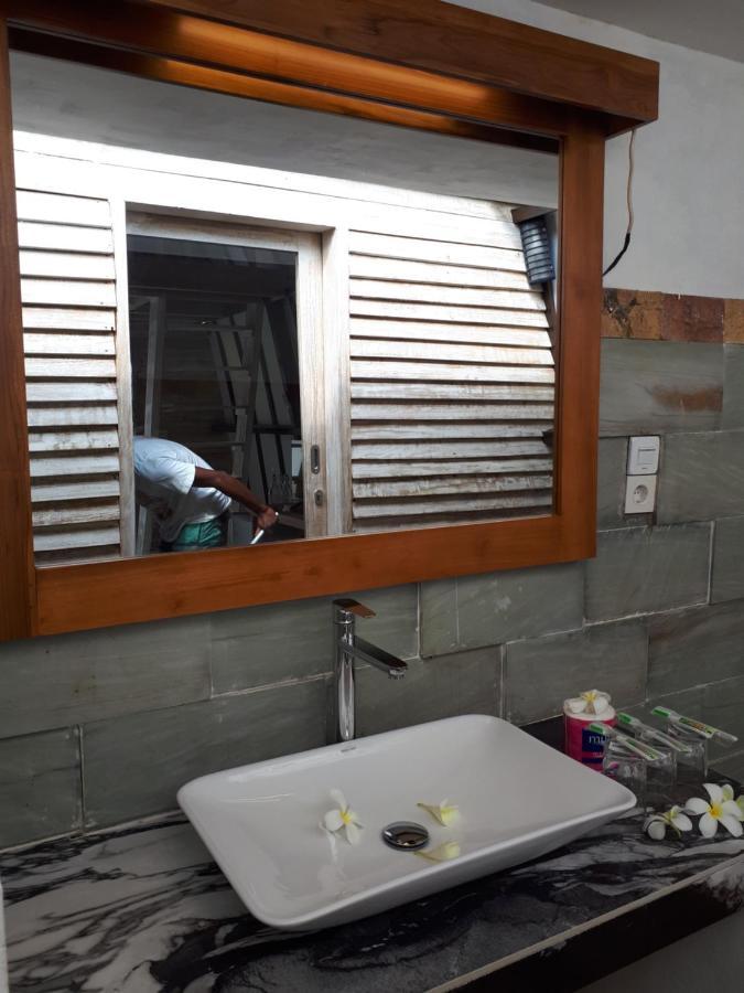 Coco Bale Hotel Gili Meno Buitenkant foto