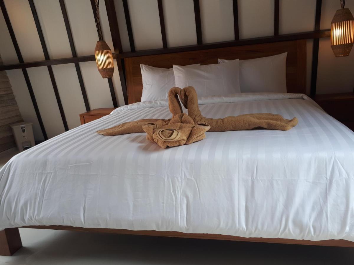 Coco Bale Hotel Gili Meno Buitenkant foto