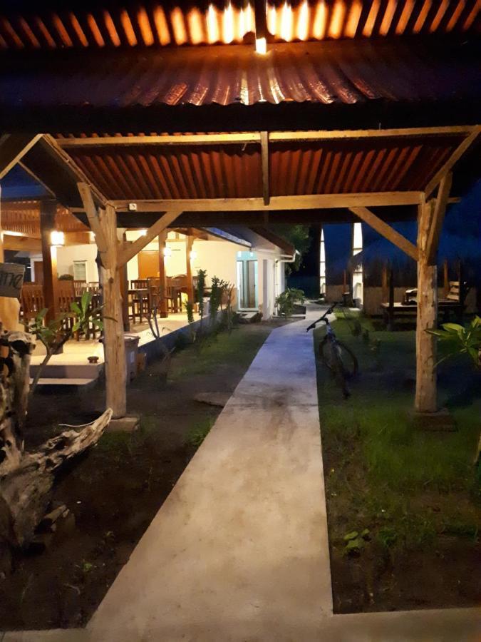 Coco Bale Hotel Gili Meno Buitenkant foto