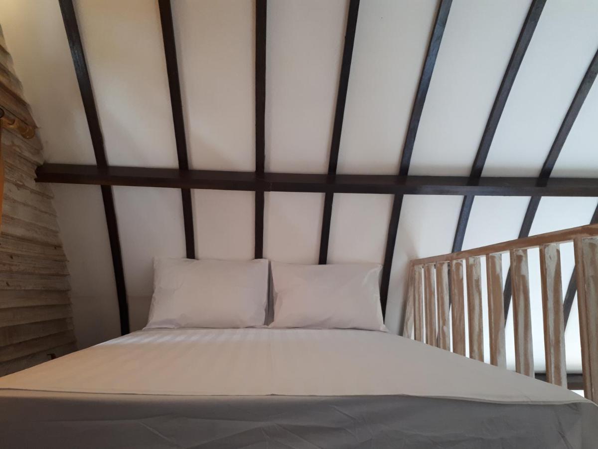 Coco Bale Hotel Gili Meno Buitenkant foto